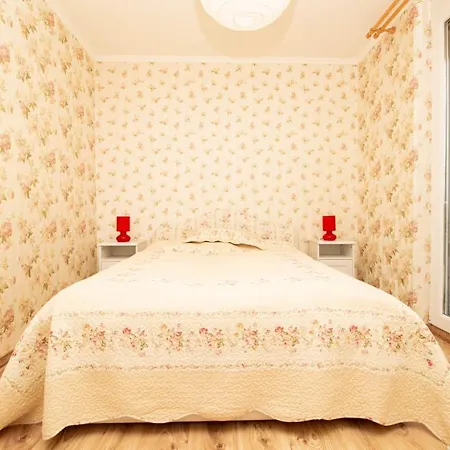 976 - Lakoparkban Teljes Panoramas, Koezvetlen Vizparti, 2 Szobas Modern Apartment Balatonoszod