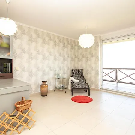 976 - Lakóparkban Teljes Panorámás, Közvetlen Vízparti, 2 Szobás Modern *